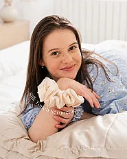 GRAND SCRUNCHIE — thumbnail 1