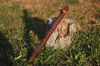 Native American Style flauta - Orah (Low D) - Ručni rad — thumbnail 1