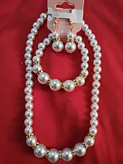 Biserni set "Elegance" (Ogrlica, narukvica i naušnice) — minijatura 1