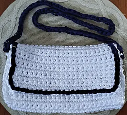 Bijela pletena torba — thumbnail 1