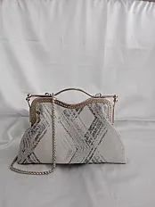 Siva rucno radjena torba | Handmade | Metalni okvir — thumbnail 1