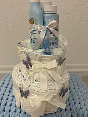 Elegantna Torta od Pelena s Baby Poklon Setom — thumbnail 1