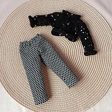 Set odjeće za lutke Paola Reina - top sa šljokicama i pantalone — minijatura 6