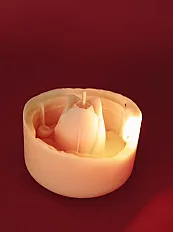 Hidden Tulip Candle — minijatura 4