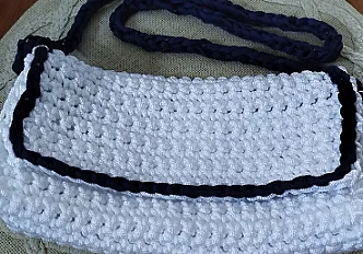 Bijela pletena torba — thumbnail 2