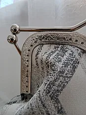Siva rucno radjena torba | Handmade | Metalni okvir — thumbnail 5