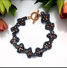 Šarena  pletena narukvica  — thumbnail 2